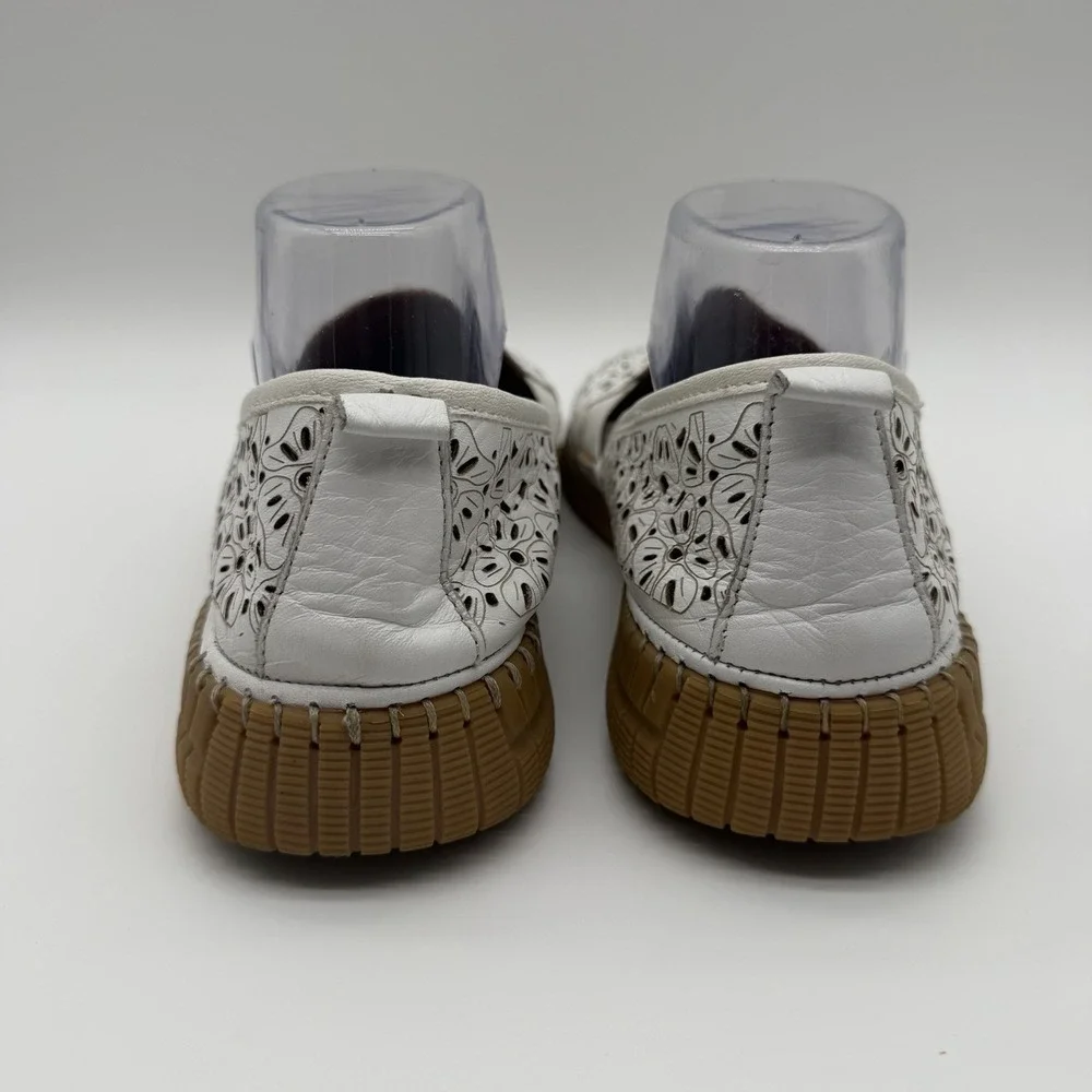 Spring Step Jookin Floral Perforated Leather Slip On Shoes White EU 42 US 11